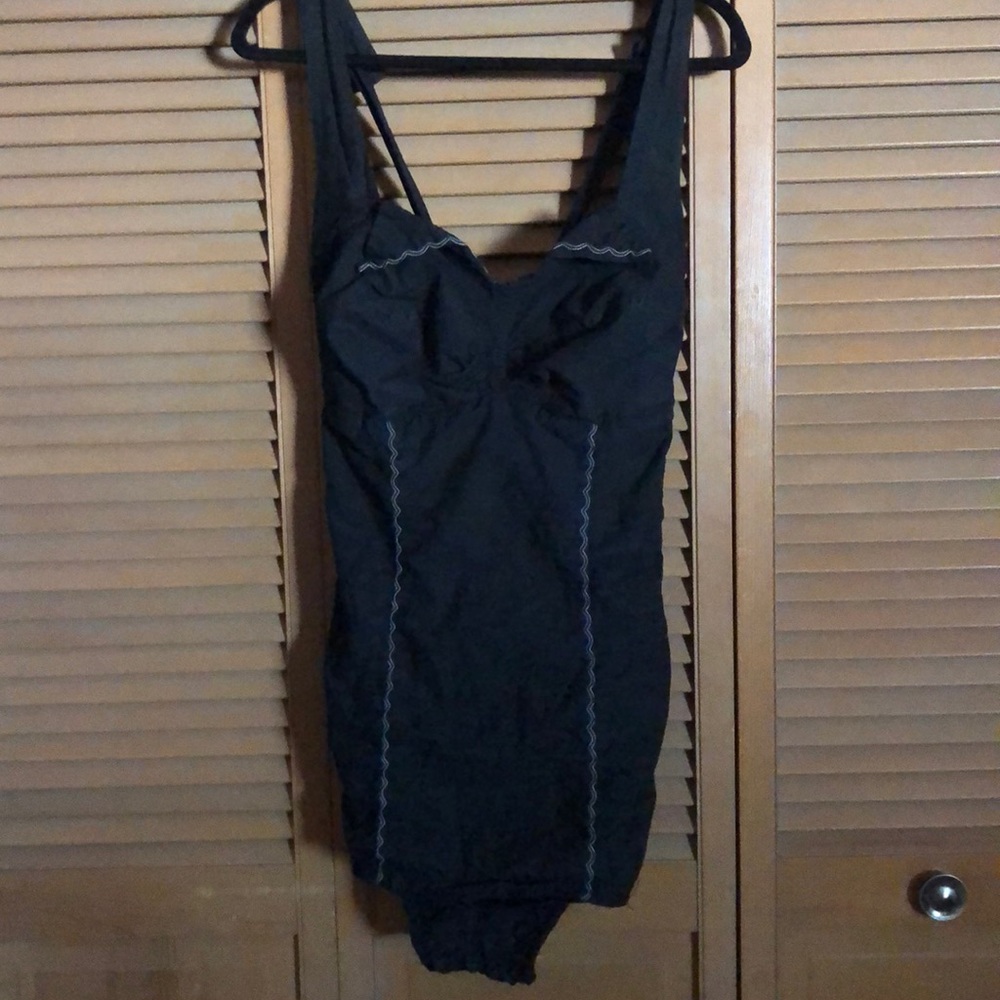 True vintage 1940's black pinup swimsuit XL